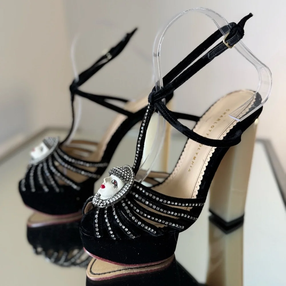 Charlotte Olympia Black Platform T-Strap Sandals with Ivory Block Heel 37
